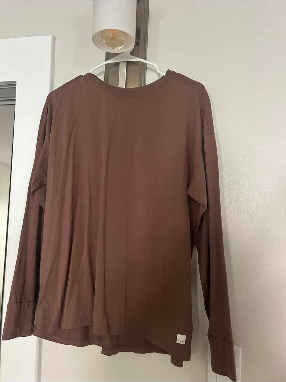 Vuori Long Sleeve Relaxed Tee in Chocolate Brown